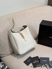 Le 37 Bucket Bag