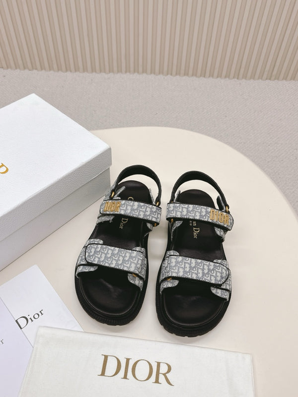 Dioract Sandals