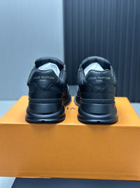 Classic Trainers