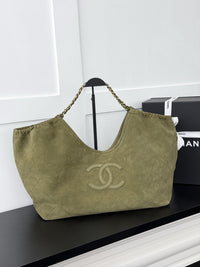 26C Suede Shopping Tote
