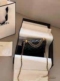 Wallet on Chain Gold Ball
