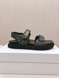 Dioract Sandals