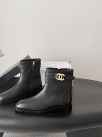 26K Leather Boots