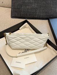 Sade Tube Bag