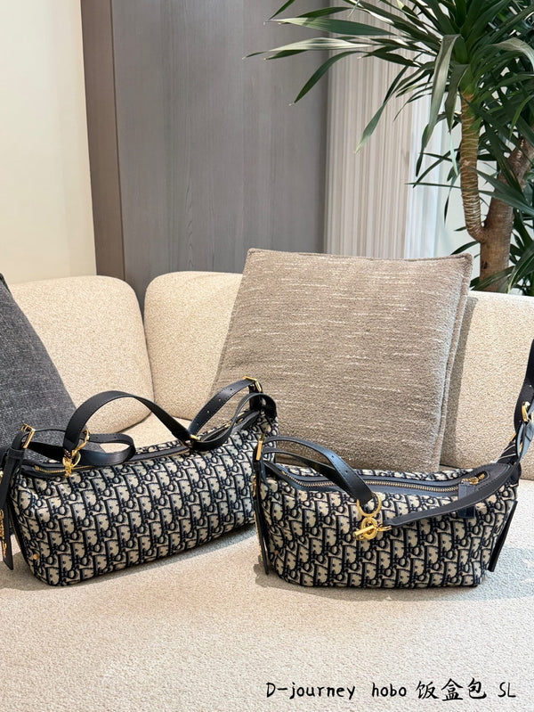 D-Journey Hobo Bag