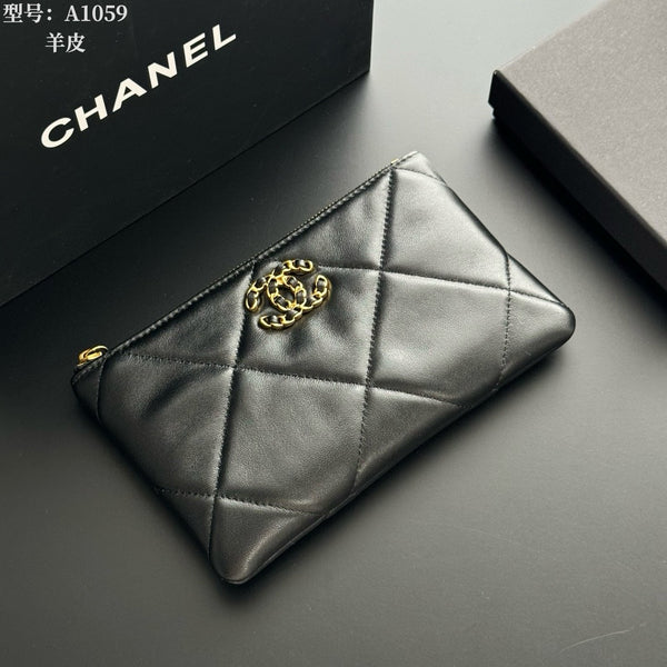 19 O Case Pouch