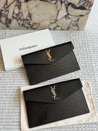 Uptown Pouch