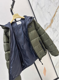 26S Light Pongé Down Hoodie Jacket
