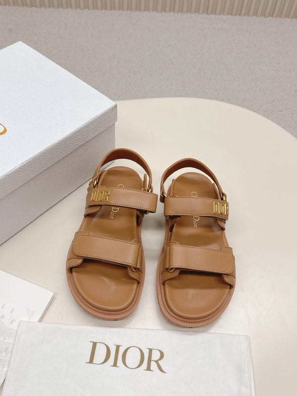 Dioract Sandals