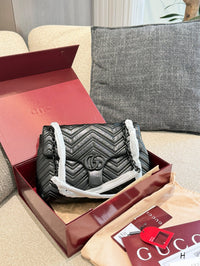 Marmont Shoulder Bag