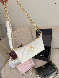 Hobo Shoulder Bag
