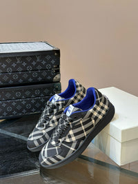 Vintage Check Sneakers