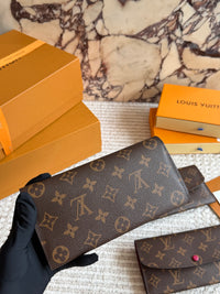 Emilie Wallet Monogram Canvas