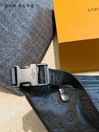 Discovery Bumbag