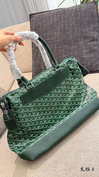 Bellechasse Biaude Bag