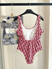 Logo One Piece Set