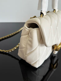Tabby Top Handle Bag