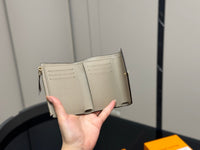 Victorine Wallet