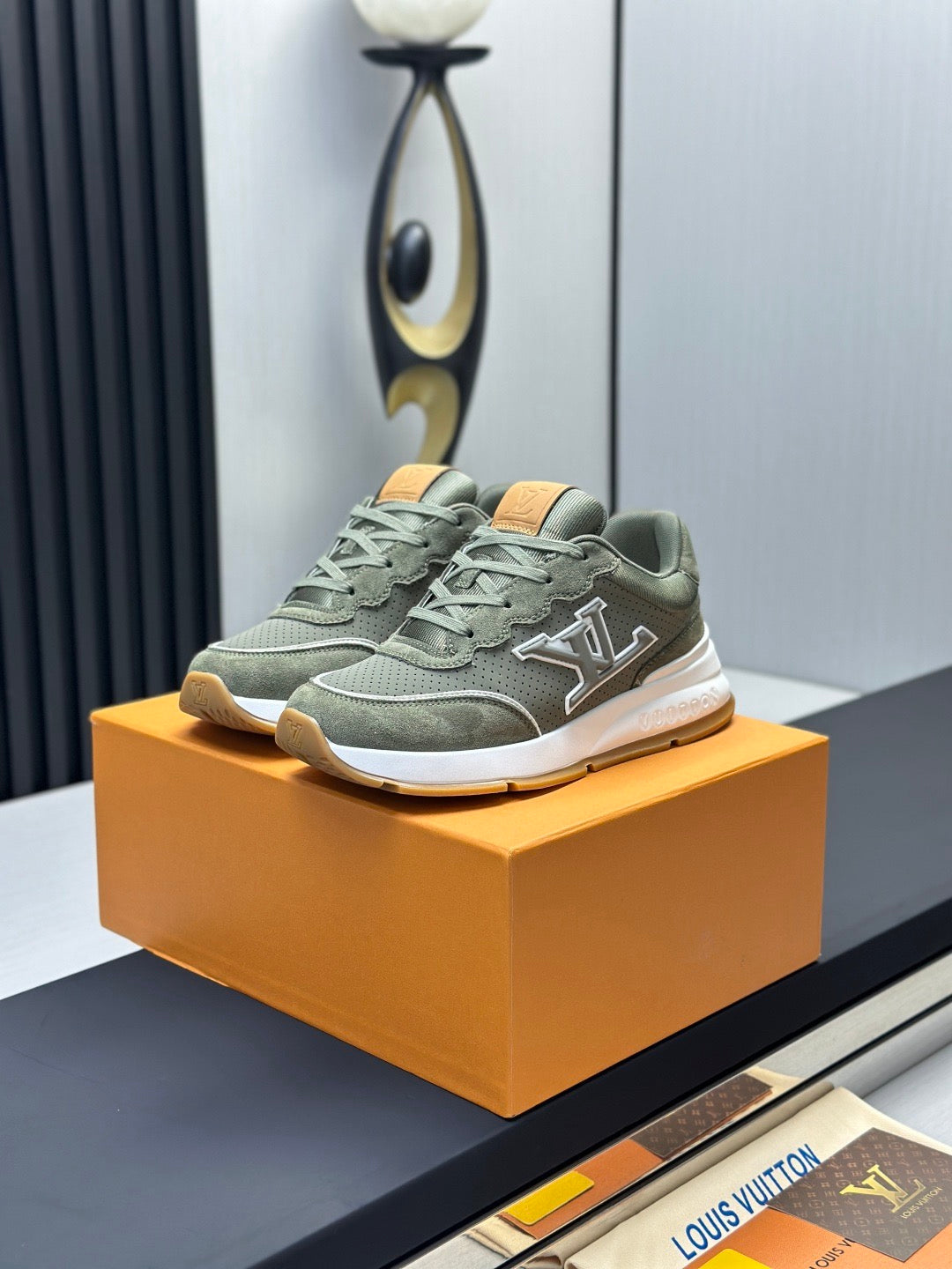 Classic Trainers