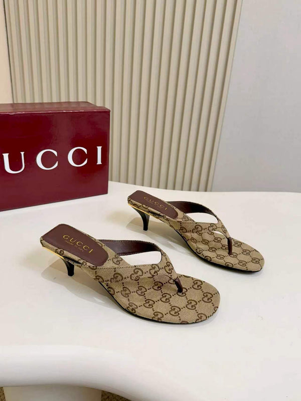 Vittoria Thong Sandals