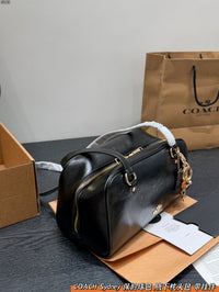 Sydney Shoulder Bag