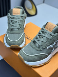 Classic Trainers