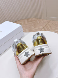 Wmns Chrono Sneakers