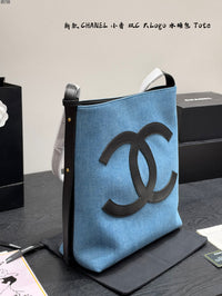 Bucket Tote Bag
