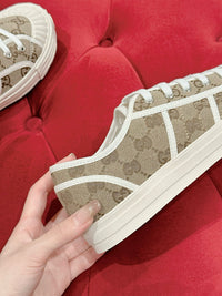 Low Top Sneakers