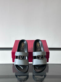 Garavani VLogo Calf Leather Slides