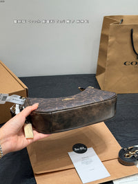 Teri Shoulder Bag