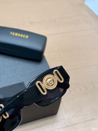 Medusa Biggie Sunglasses