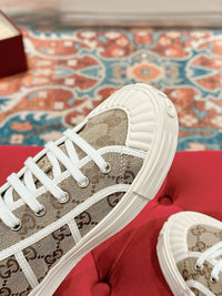 Low Top Sneakers