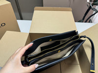 Smooth Leather Shoulder Bag