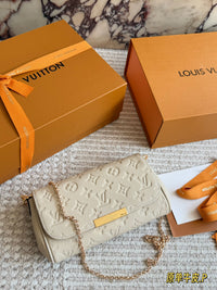 Félicie Pochette Dune Monogram Empreinte