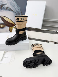 D-Major Boots