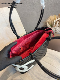 Cambon Ligne Tote Bag Calfskin