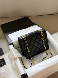 22C Mini Flap Bag