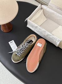 26S True Star Sneakers