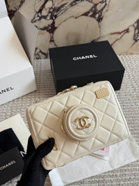 Click Camera Bag