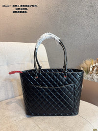 Cambon Ligne Tote Bag Calfskin