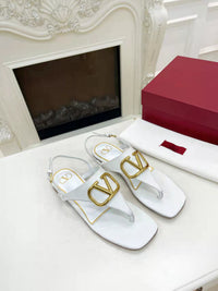 Garavani VLogo Signature Thong Sandals
