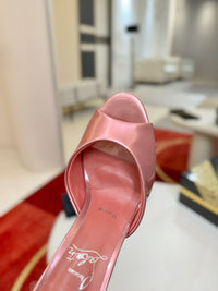 Me Dolly Mules