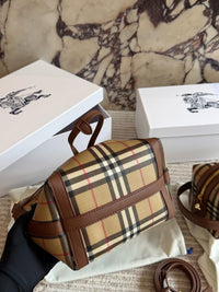 Check Bucket Bag