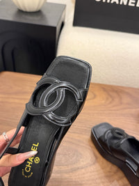 26S Platform Sandals