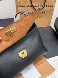 Chelsea Shoulder Bag