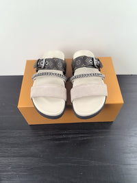 Vibe Comfort Mules