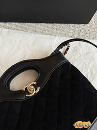 31 Nano Clutch with Chain