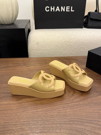 26S Platform Sandals