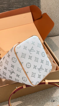 All In BB Monogram Pearly